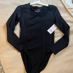 Isabel Maternity by Ingrid & Isabel Black Long Sleeve Bodysuit